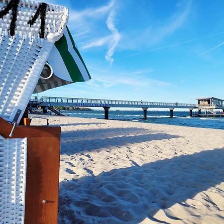 Gemuetliche & Moderne Ferienwohnung - Nur 7 Gehminuten Vom Strand Entfernt, Inklusive Parkplatz Und Gartenzugang Scharbeutz Eksteriør bilde